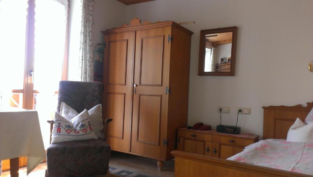 Appartementhaus Elisabeth Winklhofer Bad Füssing Rum bild