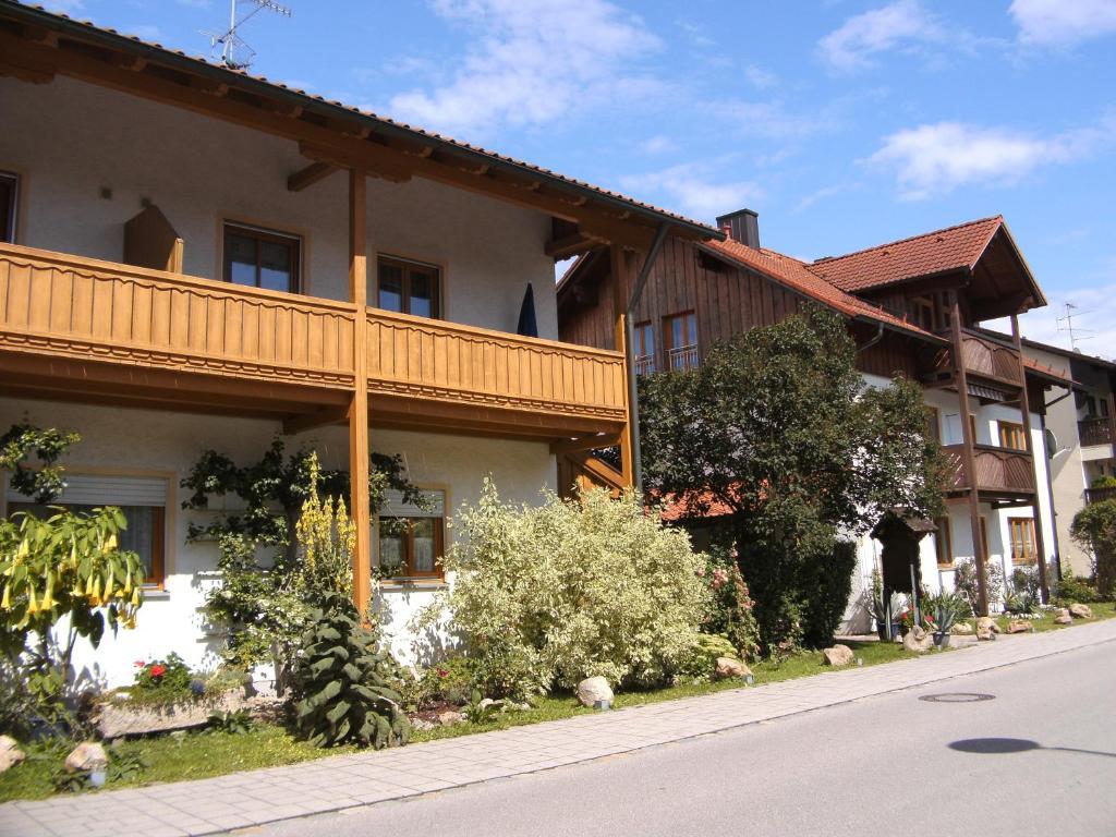 Appartementhaus Elisabeth Winklhofer Bad Füssing Exteriör bild
