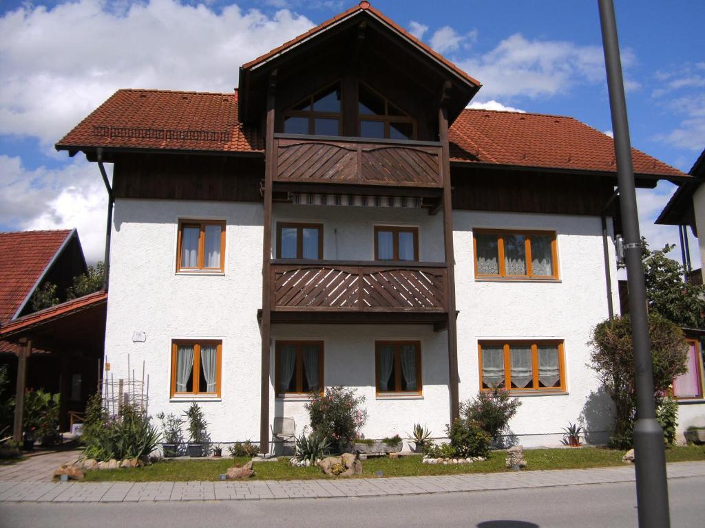 Appartementhaus Elisabeth Winklhofer Bad Füssing Exteriör bild