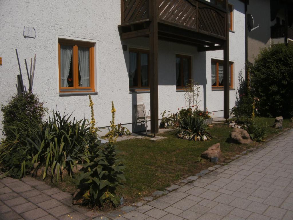 Appartementhaus Elisabeth Winklhofer Bad Füssing Exteriör bild